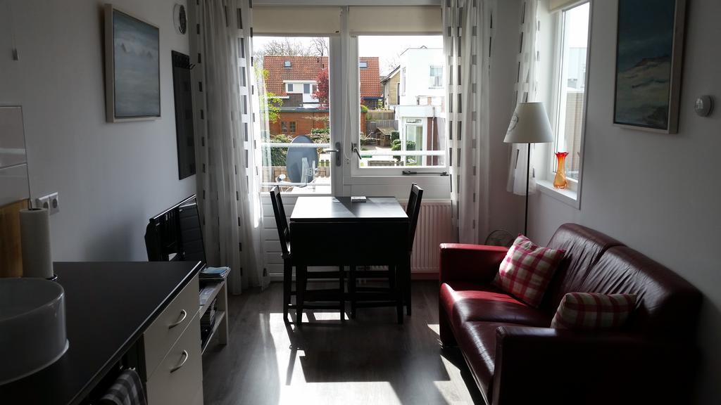 דה בורג Homestay Bij Aelita מראה חיצוני תמונה